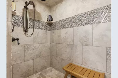 10338 S Venenzia Way W, South Jordan, UT 84095 - Photo 40