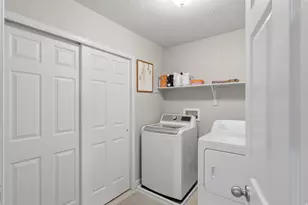 10338 S Venenzia Way W, South Jordan, UT 84095 - Photo 18