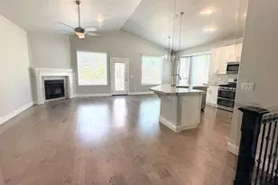 808 W Valley View Way N, Lehi, UT 84048 - Photo 4