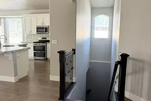 808 W Valley View Way N, Lehi, UT 84048 - Photo 22