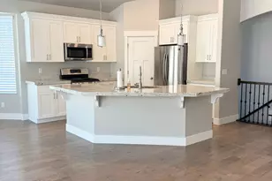 808 W Valley View Way N, Lehi, UT 84048 - Photo 6
