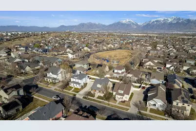 11719 S Zephyr Way, South Jordan, UT 84009 - Photo 34