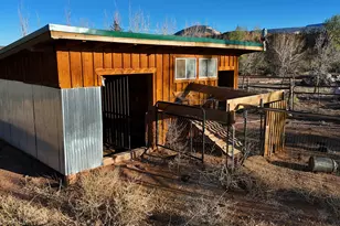 996 W Sr 24, Torrey, UT 84775 - Photo 36