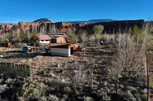 996 W Sr 24, Torrey, UT 84775 - Photo 34