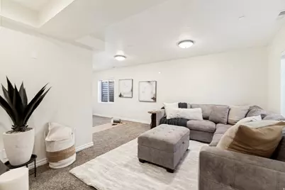 63 W Dewar Grove Ln, Salt Lake City, UT 84115 - Photo 18