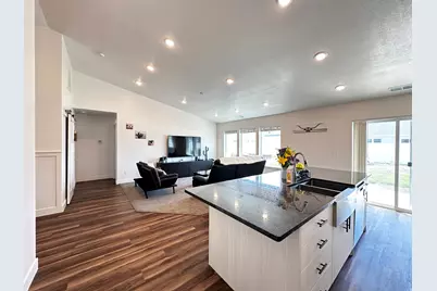534 W 1150 N, Logan, UT 84341 - Photo 8