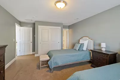 12044 S Milona Dr, Draper, UT 84020 - Photo 32