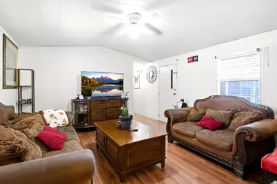 1280 W Hummingbird St, Salt Lake City, UT 84123 - Photo 4