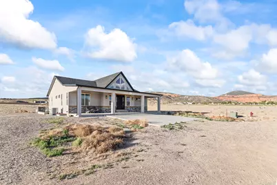 1036 W Chads Rd, Bicknell, UT 84715 - Photo 46