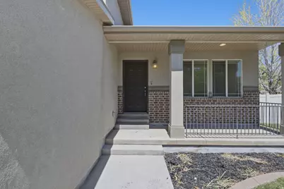 342 N Alford Ct W, North Salt Lake, UT 84054 - Photo 4