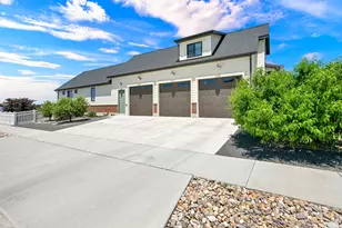 151 N Welden Way, Layton, UT 84041 - Photo 2