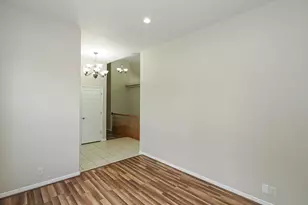 4856 W Cherry Laurel Ln, West Jordan, UT 84088 - Photo 10