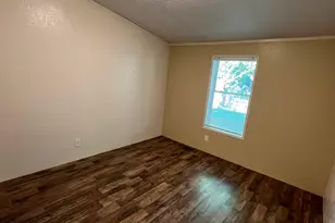461 E 500 S, Roosevelt, UT 84066 - Photo 14