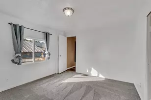 6954 S Flamingo Way, West Jordan, UT 84084 - Photo 14