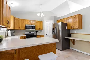 3172 N Mountain Rd E, North Ogden, UT 84414 - Photo 10