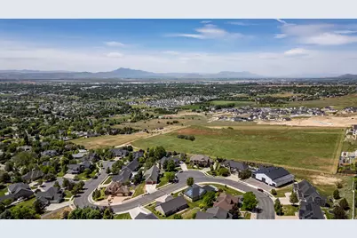 729 Eagle View Dr, Providence, UT 84332 - Photo 60