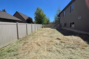5743 S Mirador Ct W, Salt Lake City, UT 84118 - Photo 18