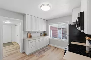 979 S 400 E, Orem, UT 84097 - Photo 6