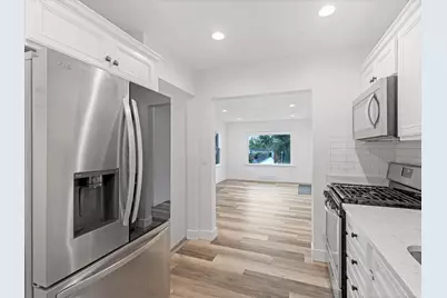 2504 E Wilmington Ave S, Salt Lake City, UT 84109 - Photo 6