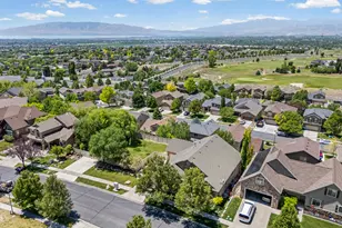 10489 N Colonial Dr W, Cedar Hills, UT 84062 - Photo 78