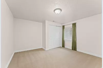 10489 N Colonial Dr W, Cedar Hills, UT 84062 - Photo 38