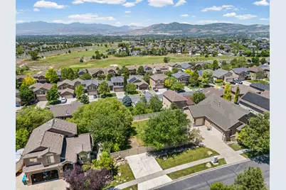10489 N Colonial Dr W, Cedar Hills, UT 84062 - Photo 60