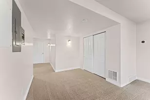 10489 N Colonial Dr W, Cedar Hills, UT 84062 - Photo 38