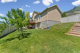 10489 N Colonial Dr W, Cedar Hills, UT 84062 - Photo 46