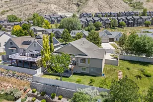 10489 N Colonial Dr W, Cedar Hills, UT 84062 - Photo 48