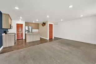6483 S Aspen Ln, South Weber, UT 84405 - Photo 6