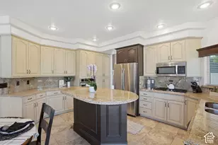 104 E Clear Creek Dr, Sandy, UT 84070 - Photo 14