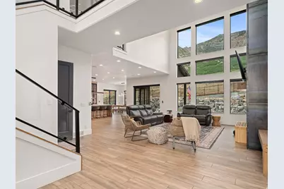 802 E Nebo Ave, North Ogden, UT 84414 - Photo 2