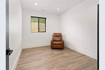 802 E Nebo Ave, North Ogden, UT 84414 - Photo 30