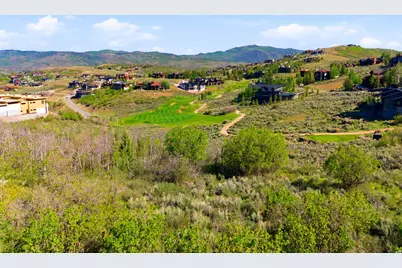 4577 Pinnacle Sky Loop #33, Park City, UT 84098 - Photo 10