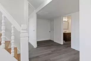 377 N 200 W, Salt Lake City, UT 84103 - Photo 18