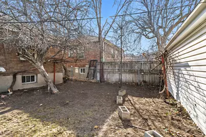 377 N 200 W, Salt Lake City, UT 84103 - Photo 30