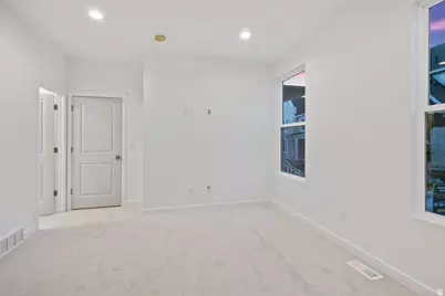 11367 S Offshore Way #382, South Jordan, UT 84009 - Photo 6