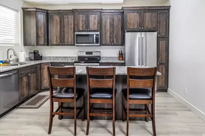 156 E Sailors Way #11, Garden City, UT 84028 - Photo 6