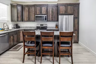 156 E Sailors Wy, Garden City, UT 84028 - Photo 6