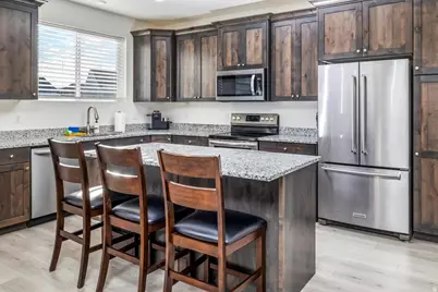 156 E Sailors Way #11, Garden City, UT 84028 - Photo 8