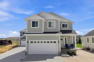 156 E Sailors Wy, Garden City, UT 84028 - Photo 1
