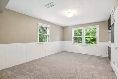 885 N 1260 E, Provo, UT 84604 - Photo 32