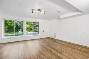 885 N 1260 E, Provo, UT 84604 - Photo 16