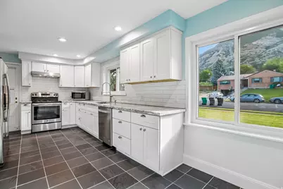 885 N 1260 E, Provo, UT 84604 - Photo 22