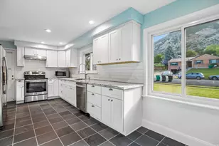 885 N 1260 E, Provo, UT 84604 - Photo 22