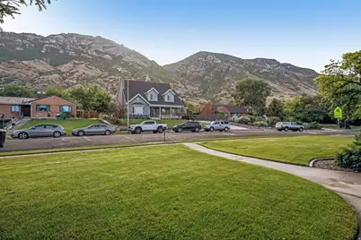 885 N 1260 E, Provo, UT 84604 - Photo 10