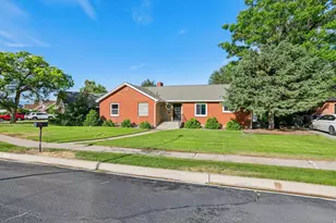 885 N 1260 E, Provo, UT 84604 - Photo 8