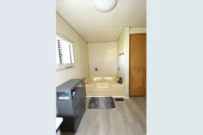3800 S 1900 W #227, Roy, UT 84067 - Photo 12