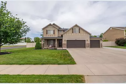 2214 W Loveland, Farmington, UT 84025 - Photo 2
