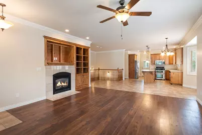 690 E 3230 N, Lehi, UT 84043 - Photo 6